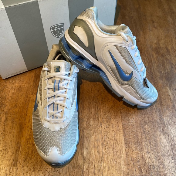 nike shox golf shoes
